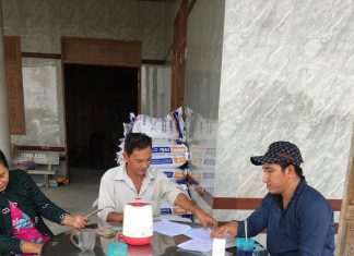 GIAO GIỐNG CHO HỘ NUÔI Ở THẠNH HOÁ TỈNH LONG AN – HEO RỪNG MIỀN TÂY