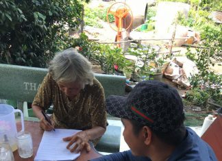 GIAO GIỐNG CHO HỘ NUÔI Ở THẠNH HOÁ TỈNH LONG AN – HEO RỪNG MIỀN TÂY